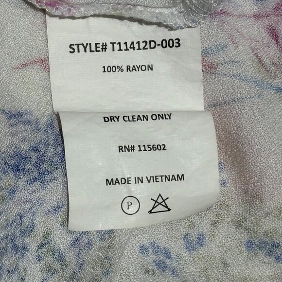 Lush Floral Halter Top, Keyhole Opening in Front, Tie Back Closure Size Small - Picture 8 of 12